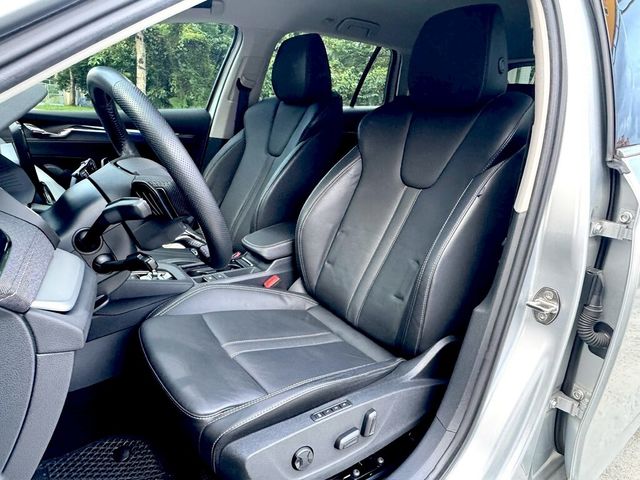 SKODA司科達 OCTAVIA COMBI  第15張相片