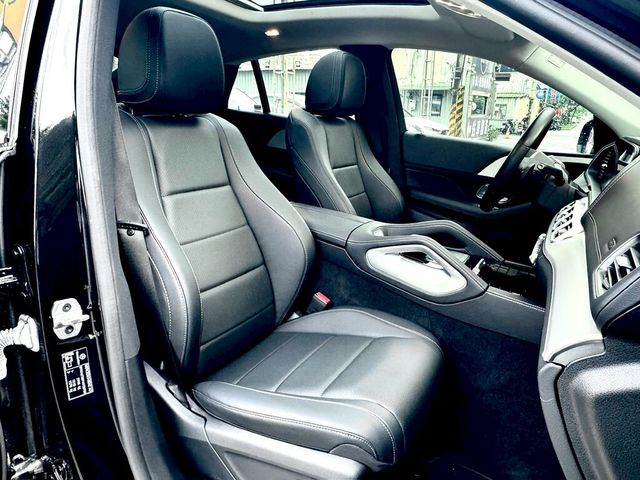 M-BENZ賓士 GLE300D  第15張相片