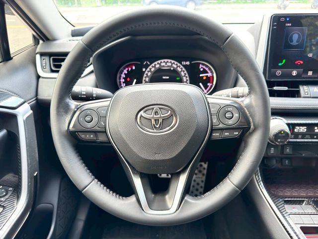 TOYOTA豐田 RAV4  第6張相片