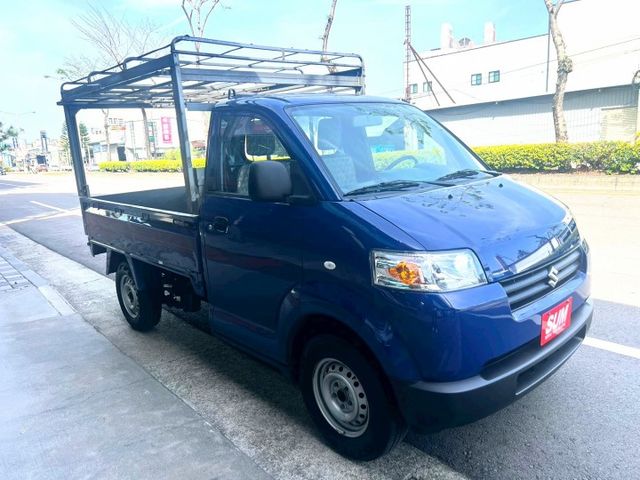 2017年2月領牌.在地一手車/賺錢工作優質好幫手.優質好車.值得你把他帶回.  第2張相片