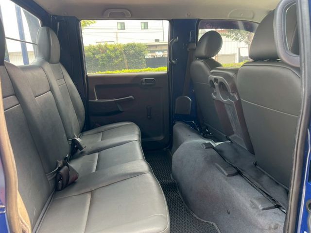 新五期暢銷柴油貨車.一手車.雙廂6人座.幫你賺大錢的好幫手/引擎乾淨無漏油.里程保證  第8張相片