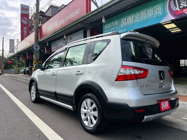 2018年型式.跨界轎旅車.一手車.恆溫.導航.倒車影像.頂級豪華/里程保證/原廠保養紀錄  第4張相片
