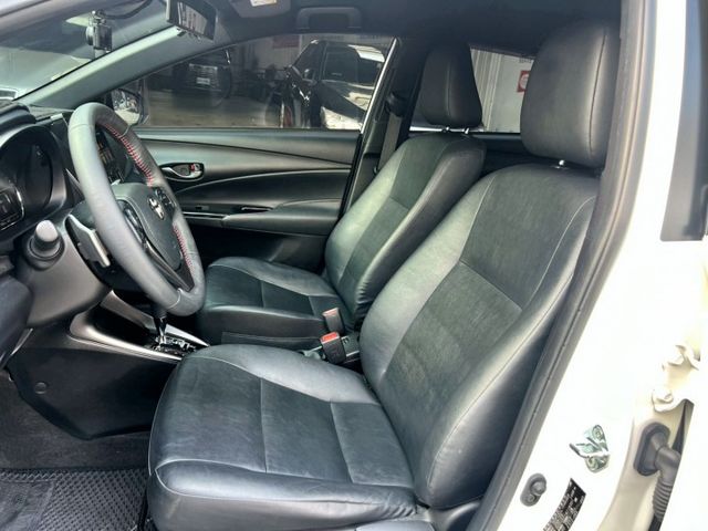 暢銷熱門鴨.最頂級頂配運動S版.一手女用.快撥換檔.車道置中.影音導航.超多配備.原廠保養紀錄.  第6張相片