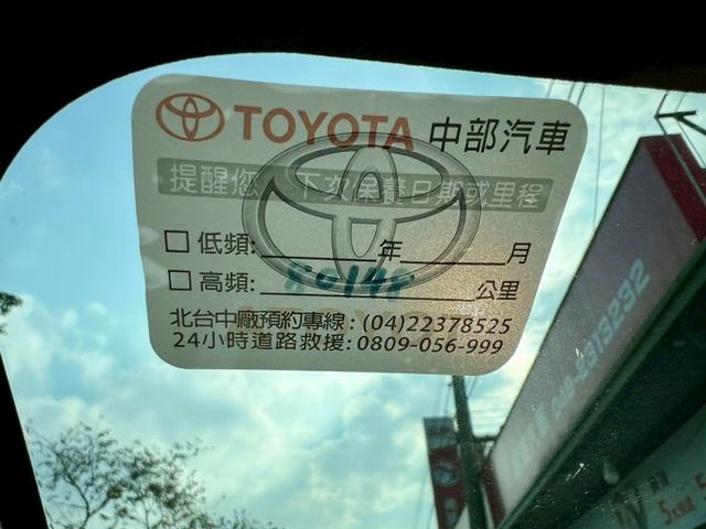 暢銷熱門鴨.最頂級頂配運動S版.一手女用.快撥換檔.車道置中.影音導航.超多配備.原廠保養紀錄.  第19張相片