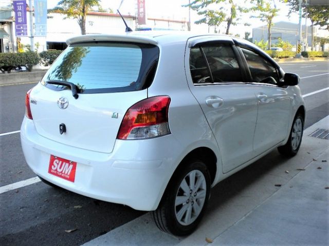 2014年領牌熱門暢銷小白鴨.G版.恆溫.氣曩.全車原鈑件.  第3張相片