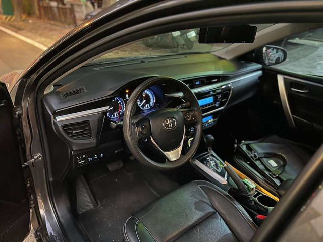 TOYOTA豐田 ALTIS  第4張相片