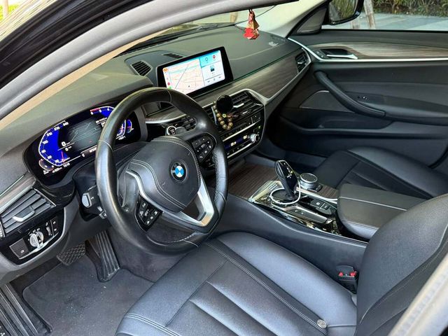 BMW寶馬 520D  第5張相片