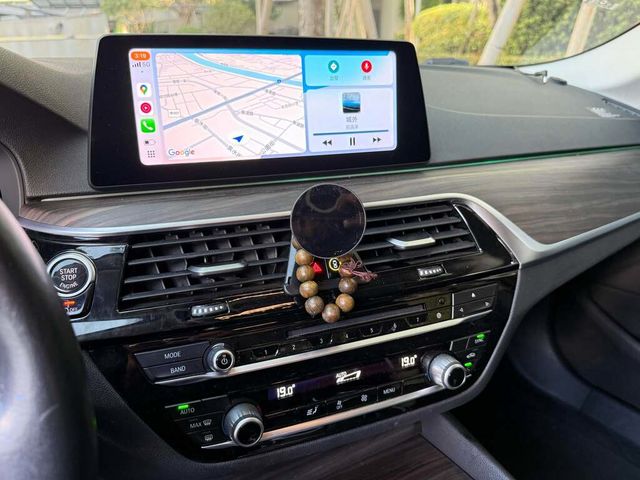 BMW寶馬 520D  第8張相片