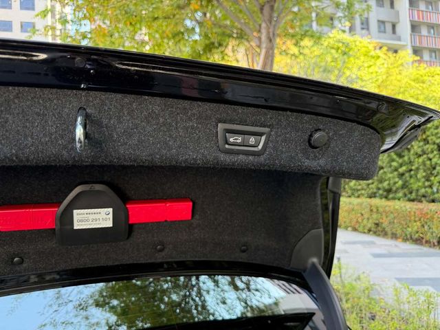 BMW寶馬 520D  第12張相片