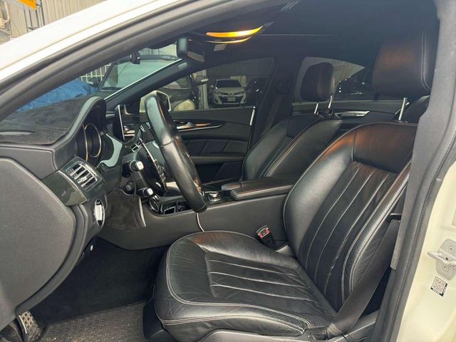 M-BENZ賓士 CLS400  第7張相片