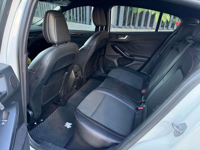 FORD福特 FOCUS  第7張相片