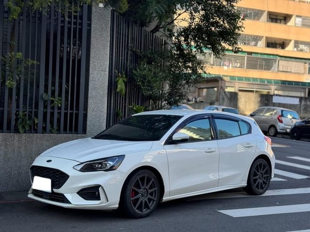 FORD福特 FOCUS  第9張相片