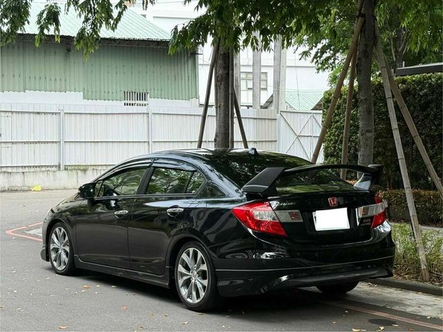 HONDA本田 CIVIC  第2張相片
