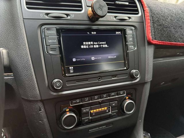 VOLKSWAGEN福斯 GOLF GTI  第7張相片