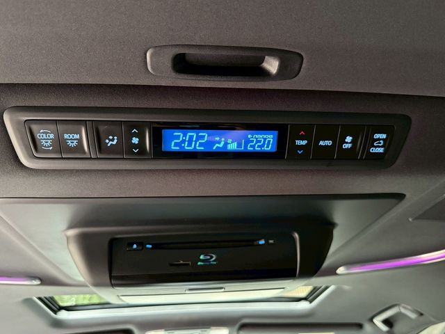TOYOTA豐田 ALPHARD  第8張相片