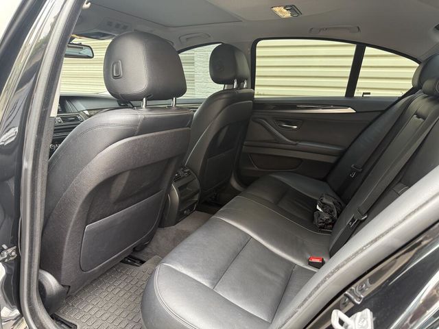 BMW寶馬 520I  第3張相片