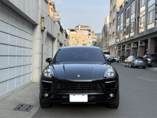 PORSCHE保時捷 MACAN  第3張相片