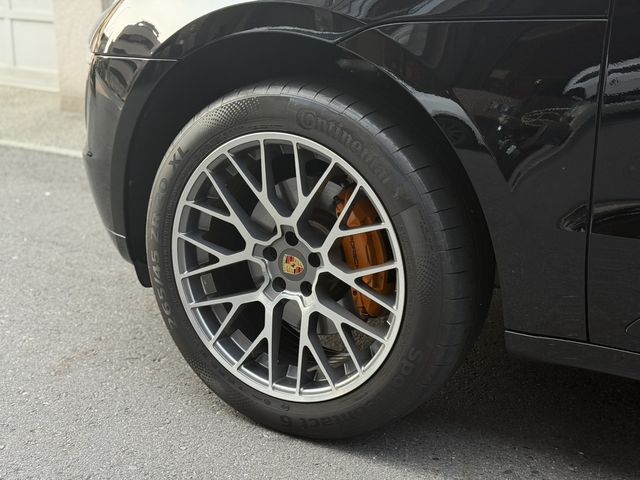 PORSCHE保時捷 MACAN  第5張相片