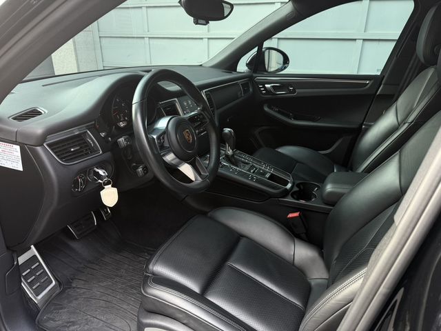 PORSCHE保時捷 MACAN  第6張相片