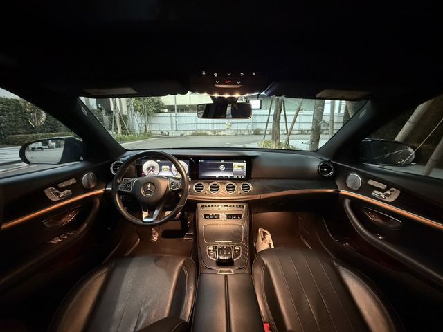 M-BENZ賓士 E300  第14張相片