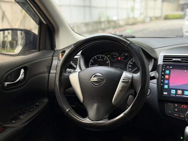 NISSAN日產 TIIDA  第7張相片