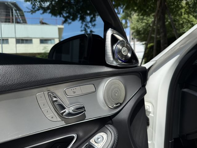 M-BENZ賓士 C300  第10張相片