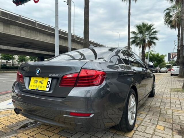 BMW寶馬 520I  第11張相片