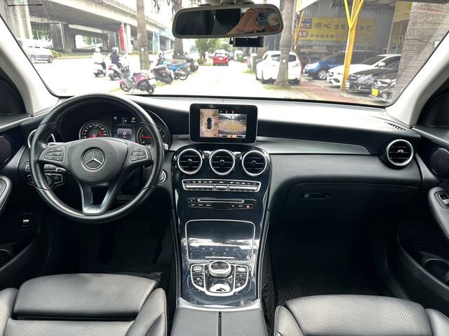 M-BENZ賓士 GLC220D  第11張相片