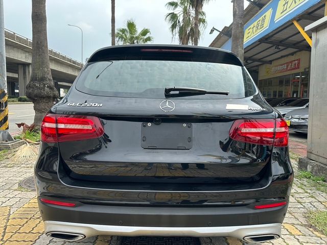 M-BENZ賓士 GLC220D  第16張相片