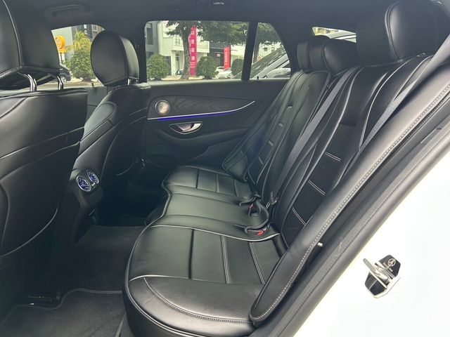 M-BENZ賓士 E200  第15張相片