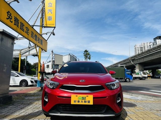 KIA起亞 STONIC  第2張相片