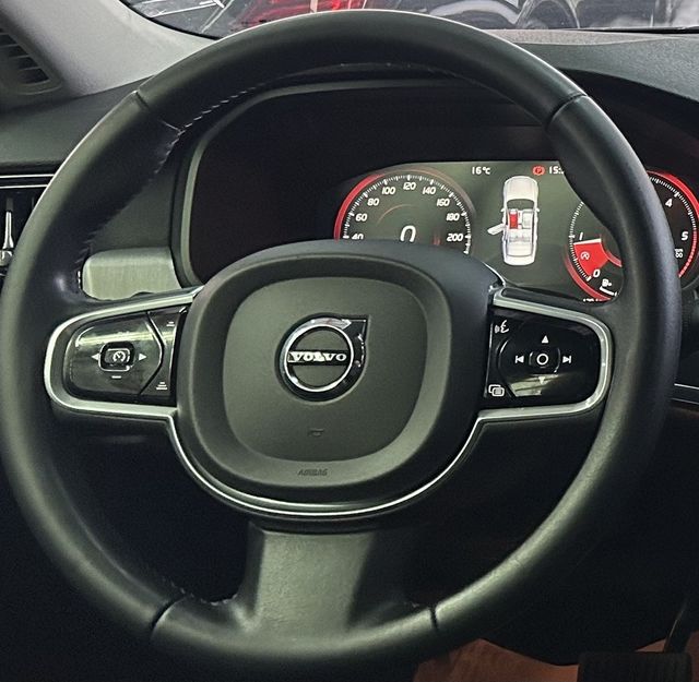VOLVO富豪 S90  第3張相片