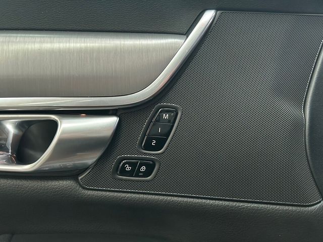 VOLVO富豪 S90  第6張相片