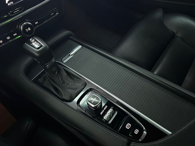VOLVO富豪 S90  第7張相片