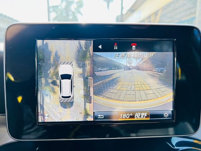 M-BENZ賓士 GLC250  第5張相片