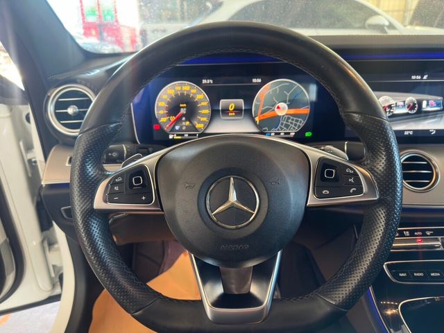 M-BENZ賓士 E220D  第4張相片