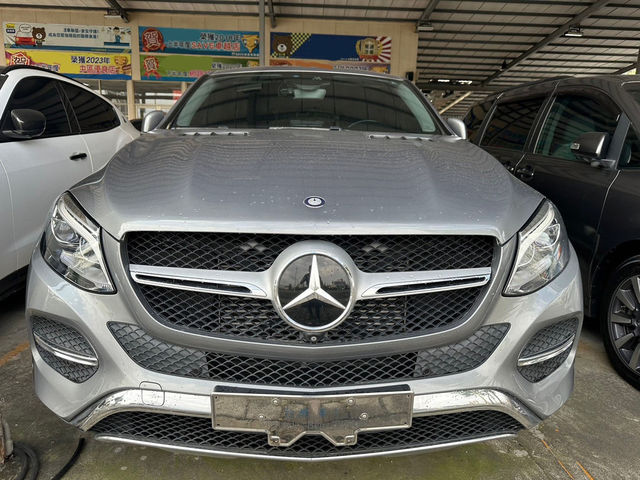 M-BENZ賓士 GLE350D  第2張相片