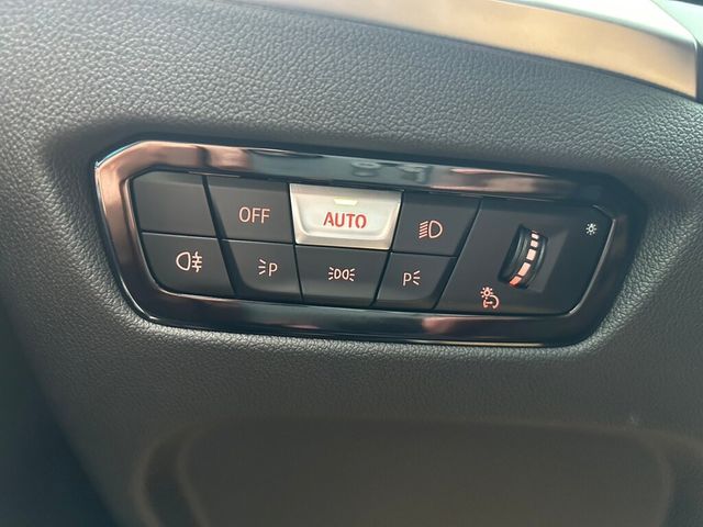 BMW寶馬 M240I  第11張相片