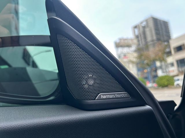 BMW寶馬 M240I  第12張相片