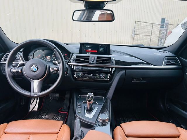 BMW寶馬 330I  第13張相片