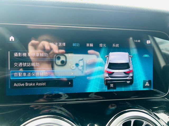 M-BENZ賓士 GLA250  第8張相片