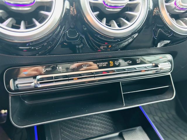 M-BENZ賓士 GLA250  第9張相片