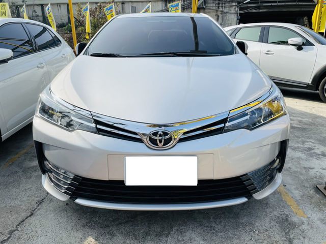 TOYOTA豐田 ALTIS  第2張相片