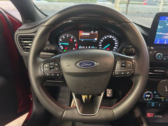 FORD福特 FOCUS ST  第4張相片