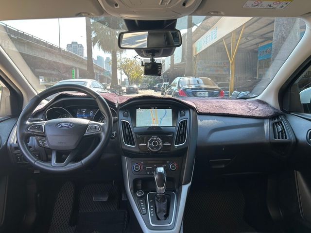 FORD福特 FOCUS ST  第13張相片