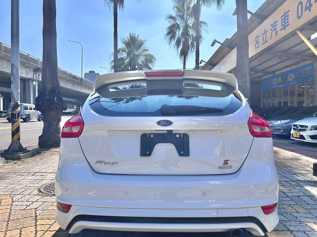 FORD福特 FOCUS ST  第16張相片
