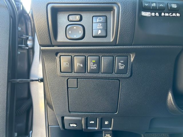 LEXUS凌志 ES300H  第10張相片