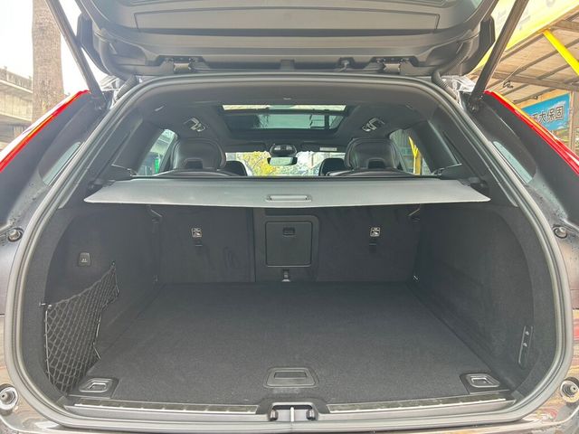 VOLVO富豪 XC60  第15張相片