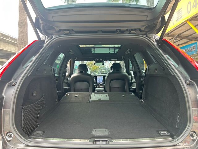 VOLVO富豪 XC60  第16張相片