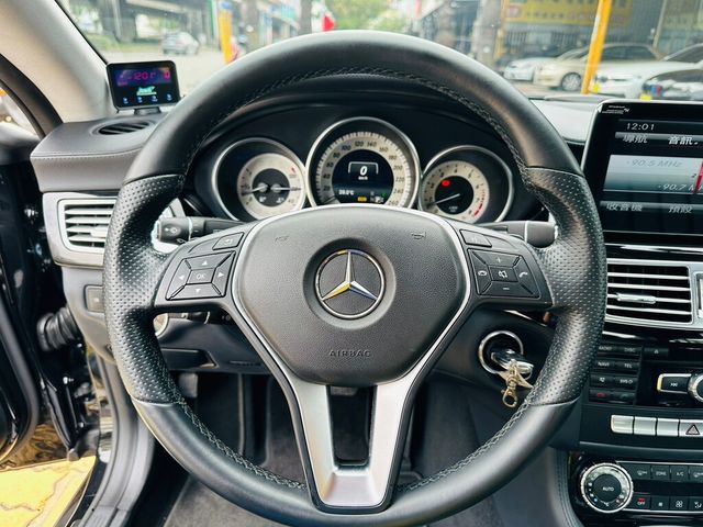 M-BENZ賓士 CLS350  第4張相片